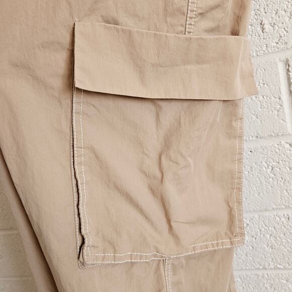 HALSTON Bari Jumpsuit Tan Cargo Pockets Size 8 - Picture 8 of 14